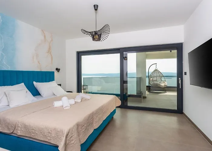 בית נופש 4 Bedroom Lovely In
