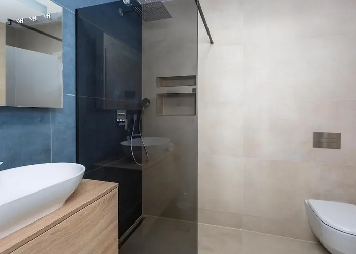 4 Bedroom Lovely In * Цриквеница