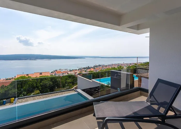 Hébergement de vacances 4 Bedroom Lovely In *